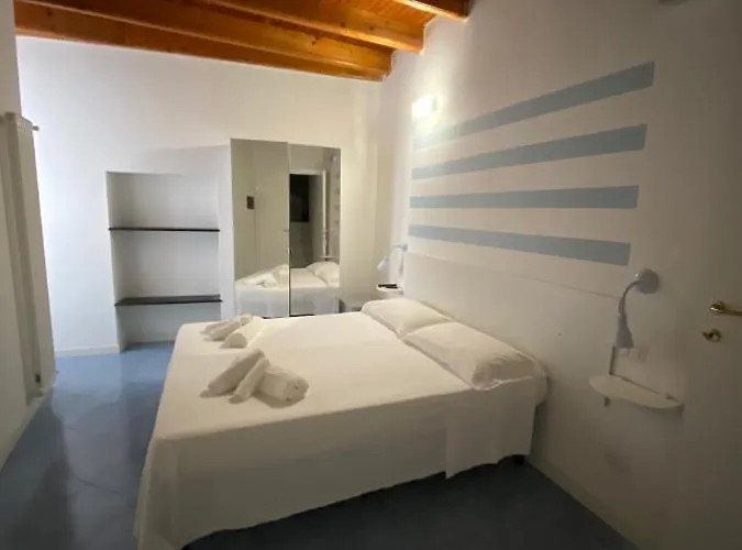 Carugio 3* فيرناتْسا